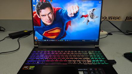 Acer Nitro V 16S AI
