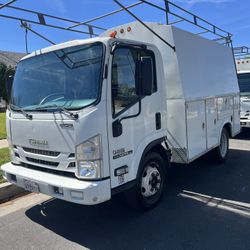 2018 Isuzu NPR HD Cutaway 
