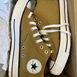 Tan Converse 