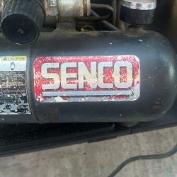 Vendo Este Compresorcito En 60 Dolares Travaja Como Nuevo