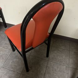 I’m Selling 6 Dining Chairs In Very Good Condition 