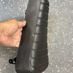 Troxel Seat Used Excellent Condition $100