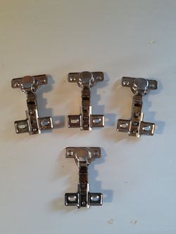 Cabinet door hinges