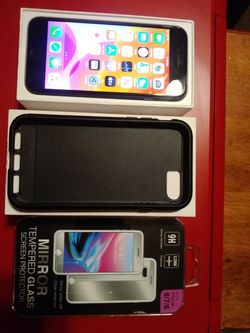 Iphone 7 32GB. Jet black for metro by t-mobile