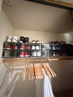 Shoe storage box display