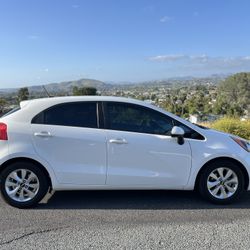 2016 KIA Rio5