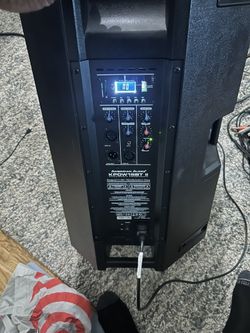 American Audio KPOW 15BT MK II 1,000W 15" Powered Speaker Black