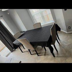 8’x4’ wood table