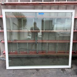 Milgard Picture window 