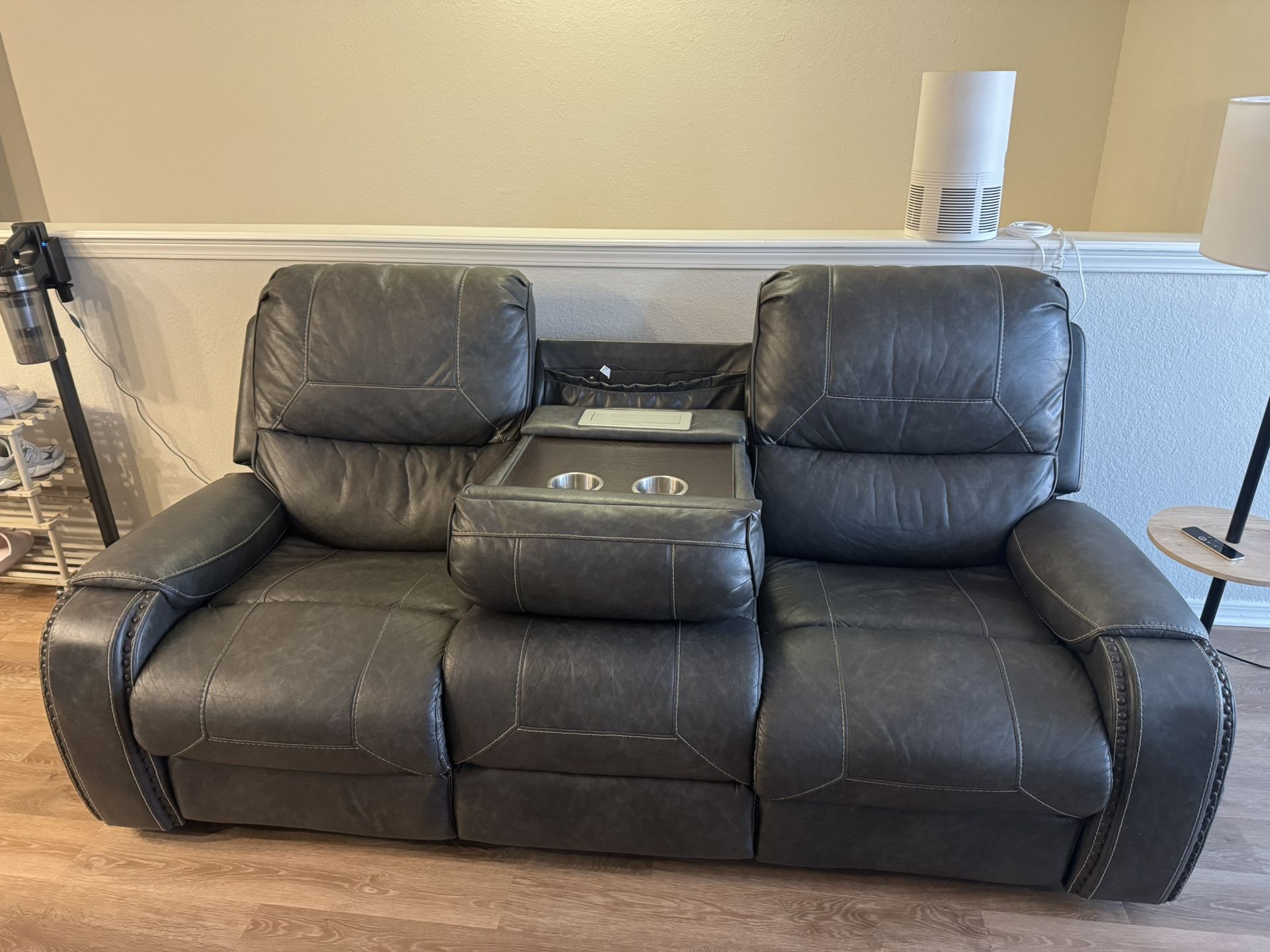 Sectional/ Recliner Couch