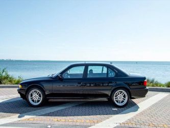 2001 BMW 7 Series