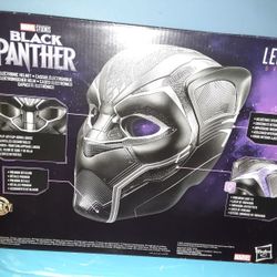 ANY BLACK PANTHER FANS???!! ELECTRONIC MASK