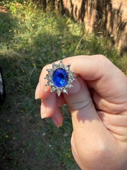 Beautiful vintage ring