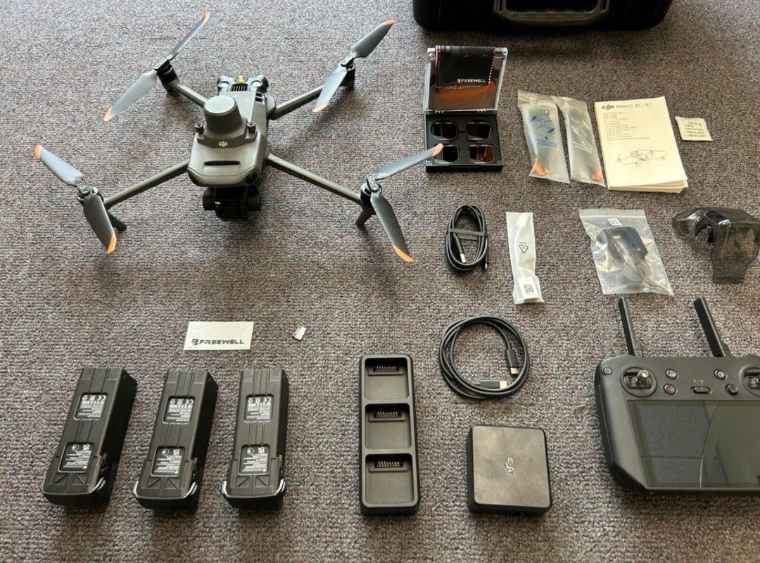DJI Mavic 3 Enterprise Drone with RTK, case, and full outfit
