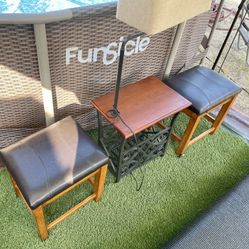 Small Lamp Table With 2 Stools