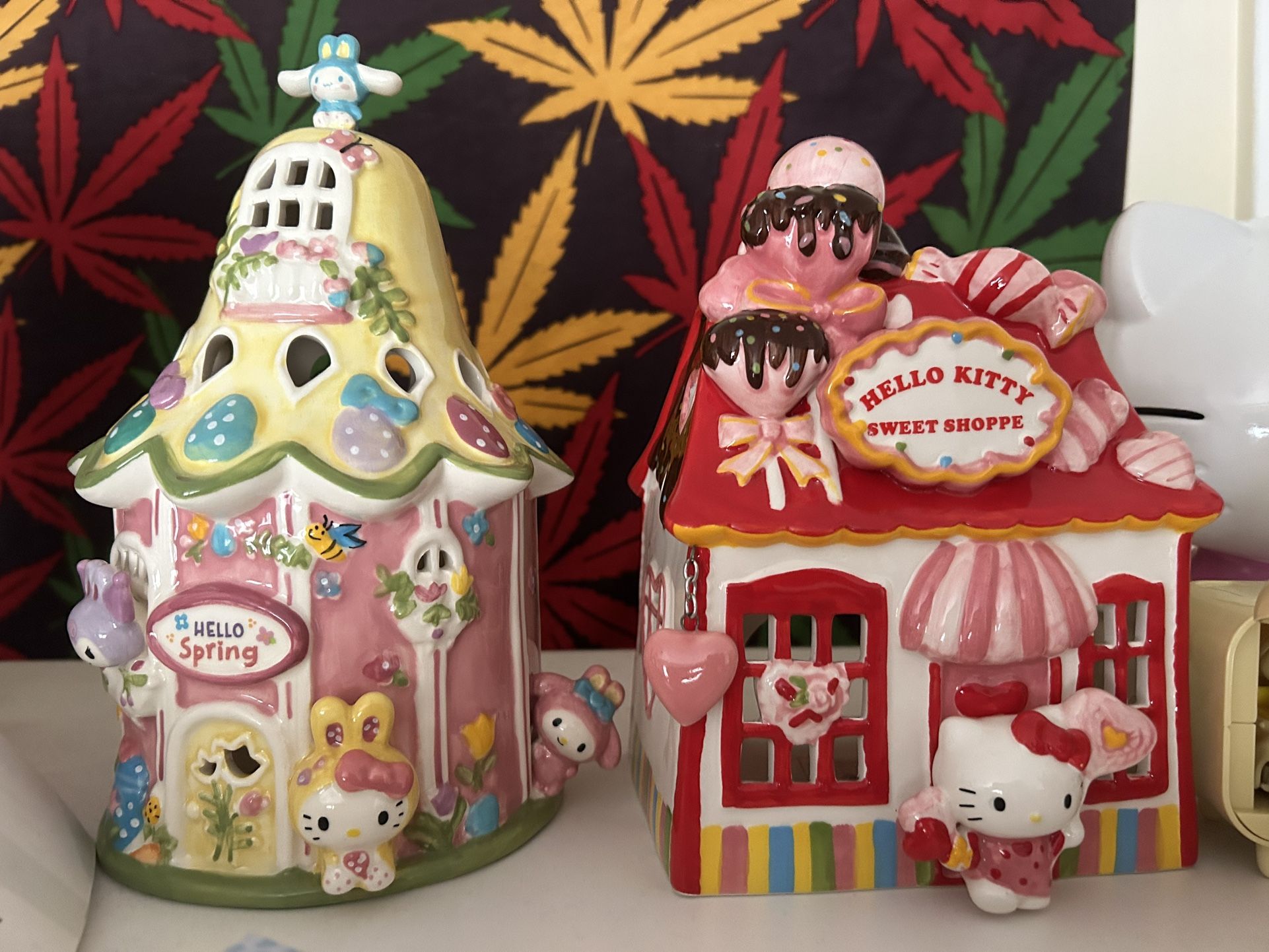 Hello Kitty Holiday Ceramics