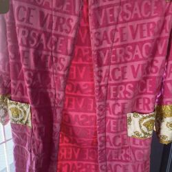 Pink Versace Robe 300