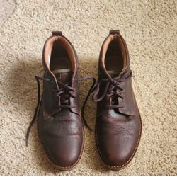 Men's Clark's Chukka boots/shoes