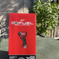 Milwaukee M18 FUEL 18V Lithium-Ion Brushless Cordless 1/4 in. Hex Impact Driver (Tool-Only