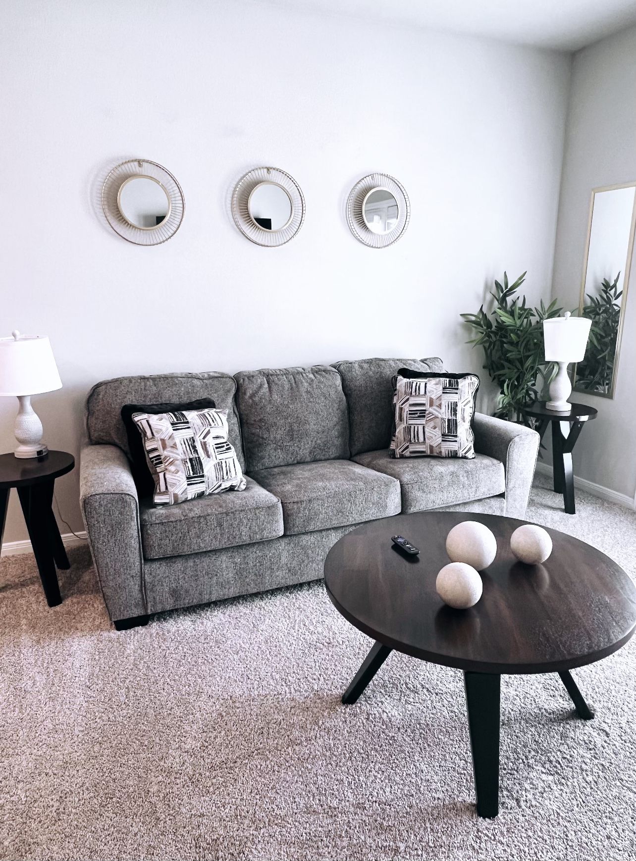 Living Room Bundle! Brand New Couch And Tables. for Sale in Calumet