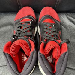 Sneakers Adidas Mens size 14