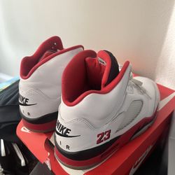 JORDAN 5s 