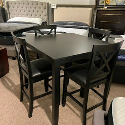 Table and 4 chairs