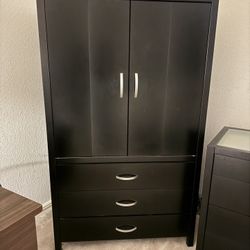 ARMOIRE /drawers/cupboard