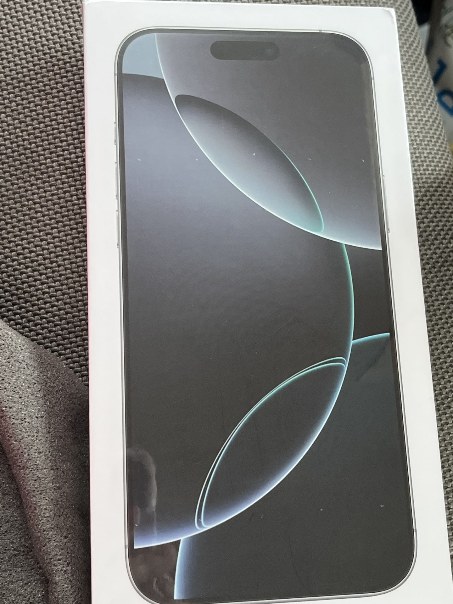 iPhone 16 Pro Max White Titanium 1TB