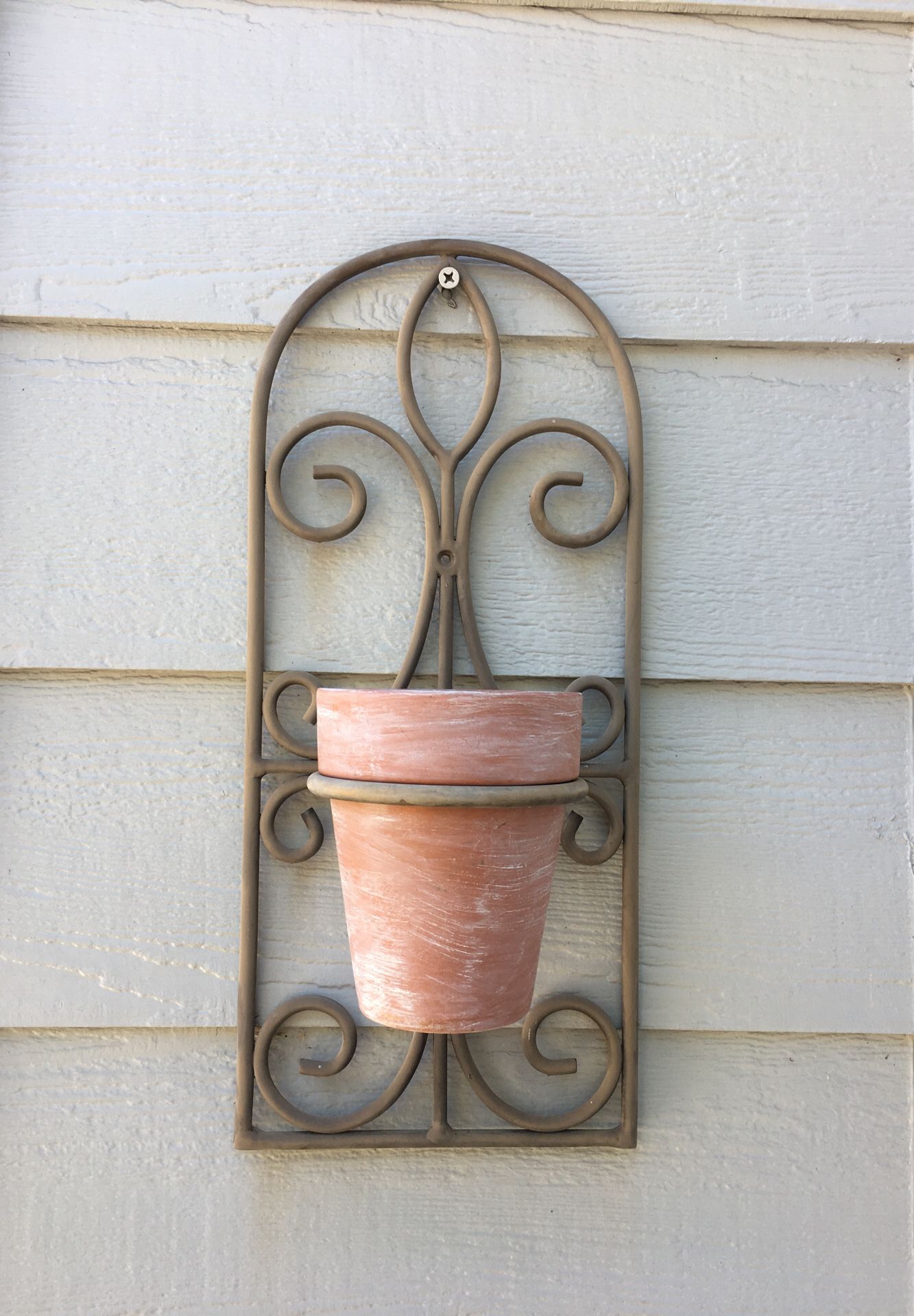 Wall planter plant hanger wrought iron