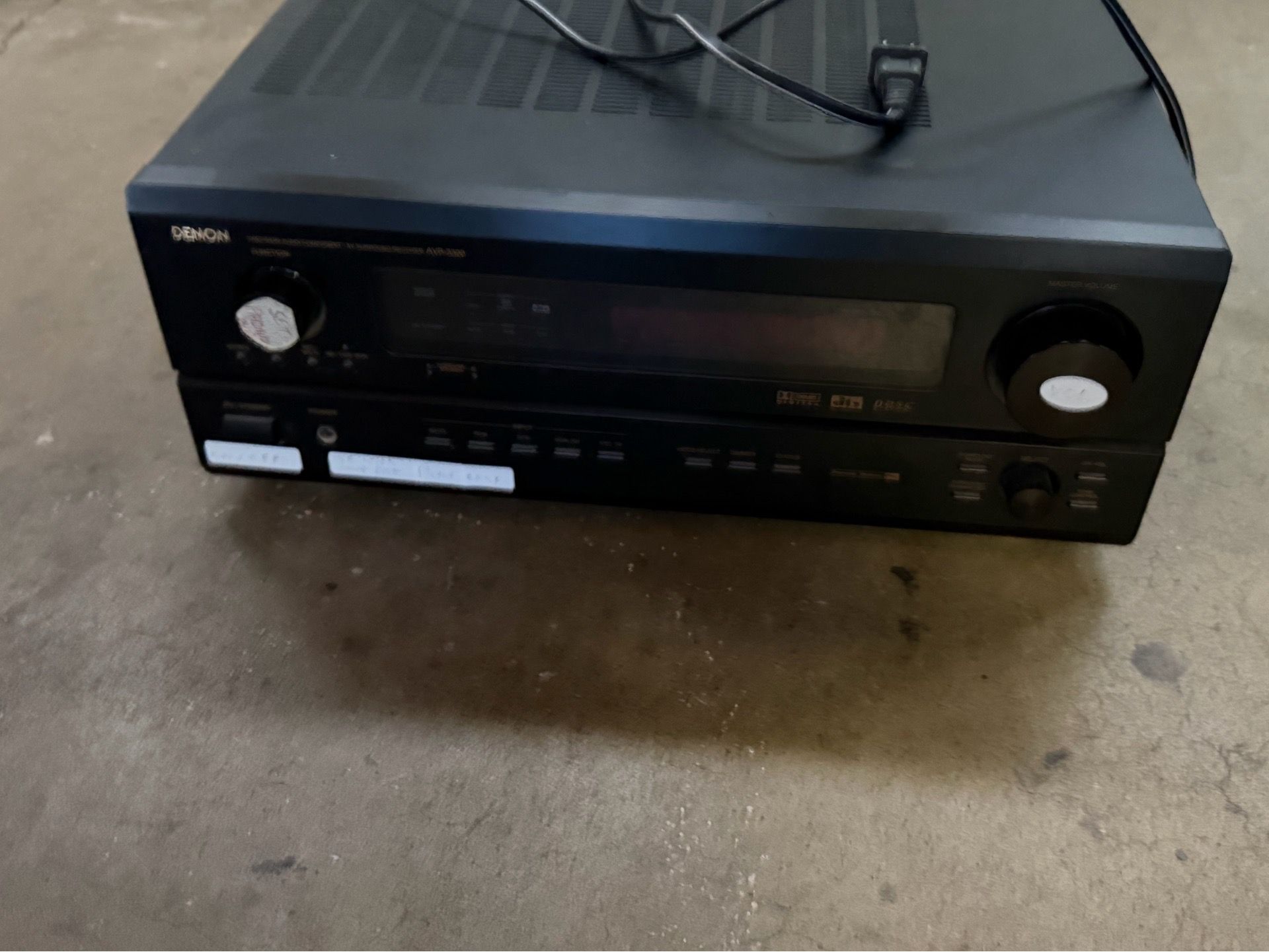 Denon AVR-3300 receiver