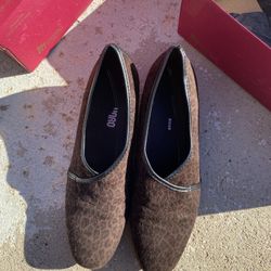 women Shoes Size 9 