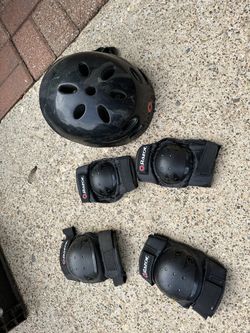 Razor Helmet Elbow And Knee Pads