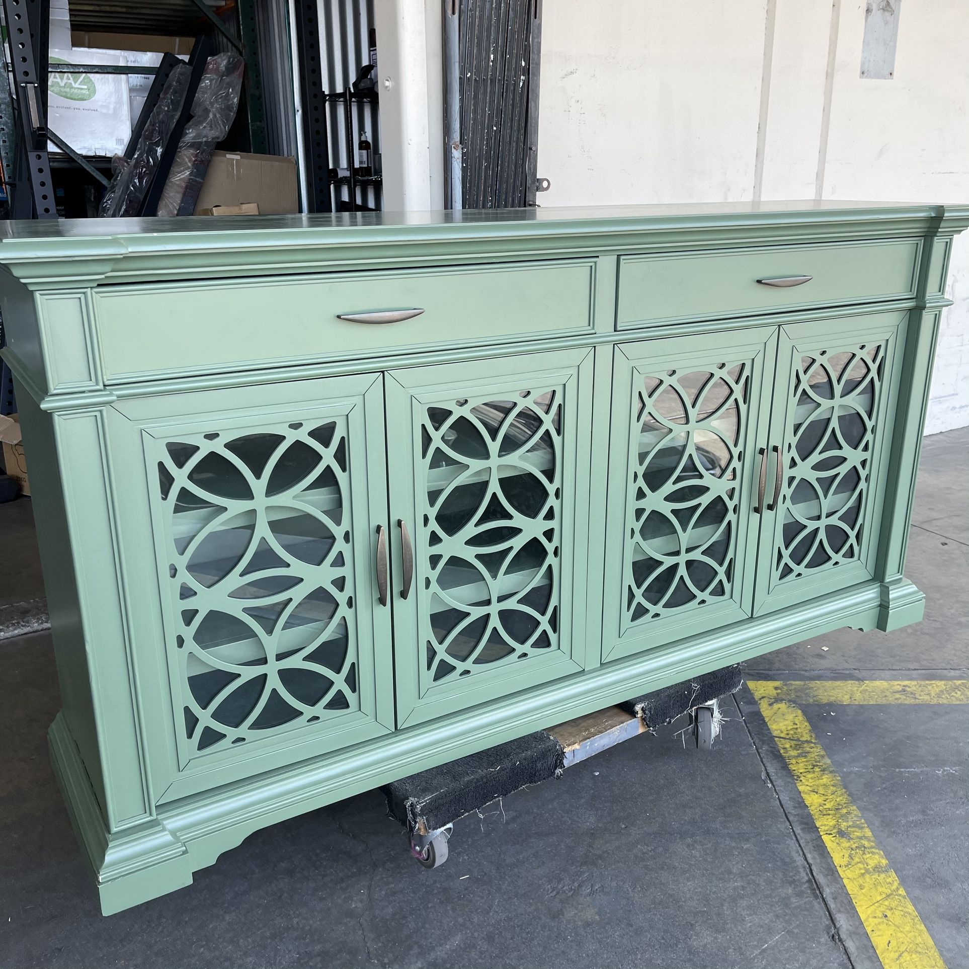 Tresanti Green Luna 74” Accent Console TV Stand