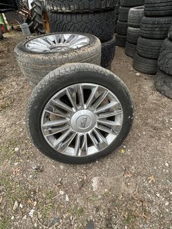 22s escalade platinums 70% tires