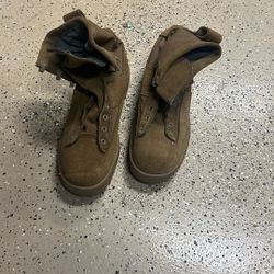 Gore Tex Combat Boots