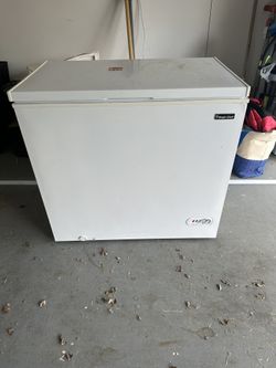 Free Not Cooling Magic Chef Feezer