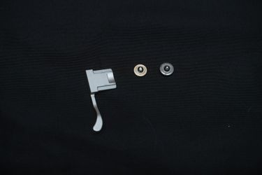 x100v thumb grib and buttons