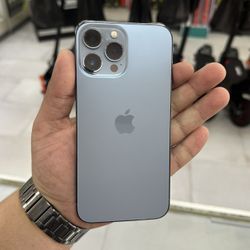 iPhone 13 Pro Max Unlocked 128GB! Finance For $50 Down Payment!!