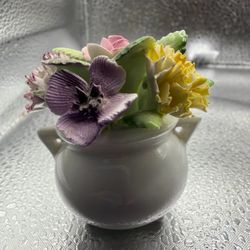 Unique Vtg. Royal Doulton England China Miniature"Floral Bouquet in Pot"Figurine
