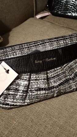 New juicy culture wristlet