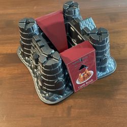 Castle Bundt Pan