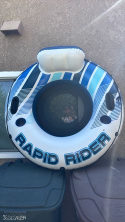 River Raft w/dual cup holders & handles