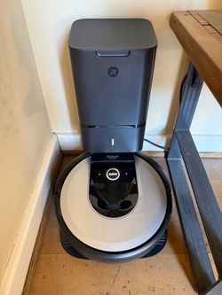 iRobot Roomba i6+ w/home Station automatic dirt disposal