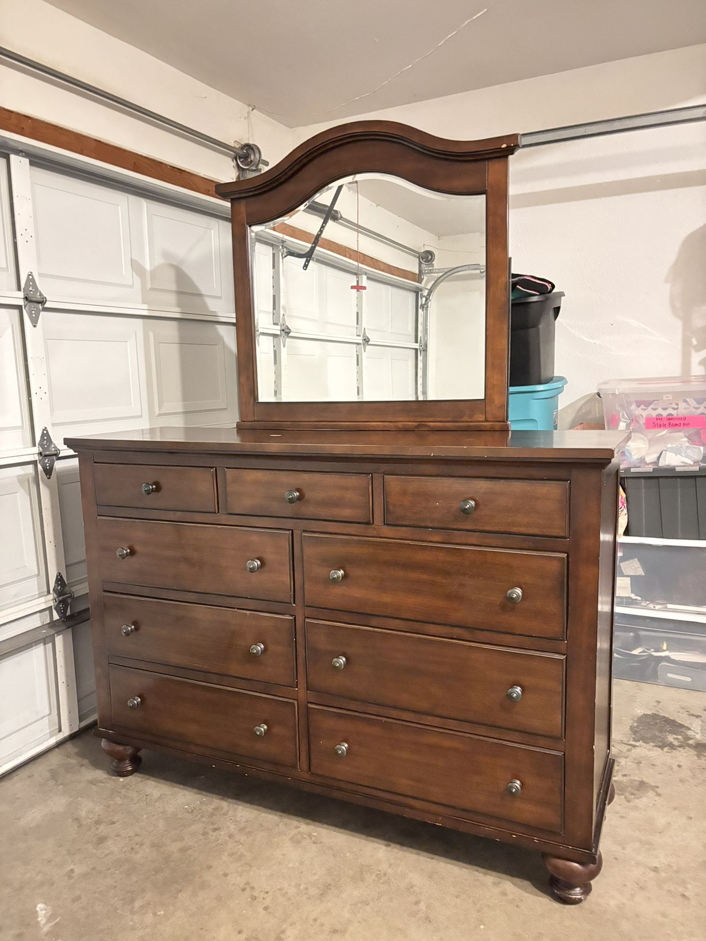 Wood Dresser