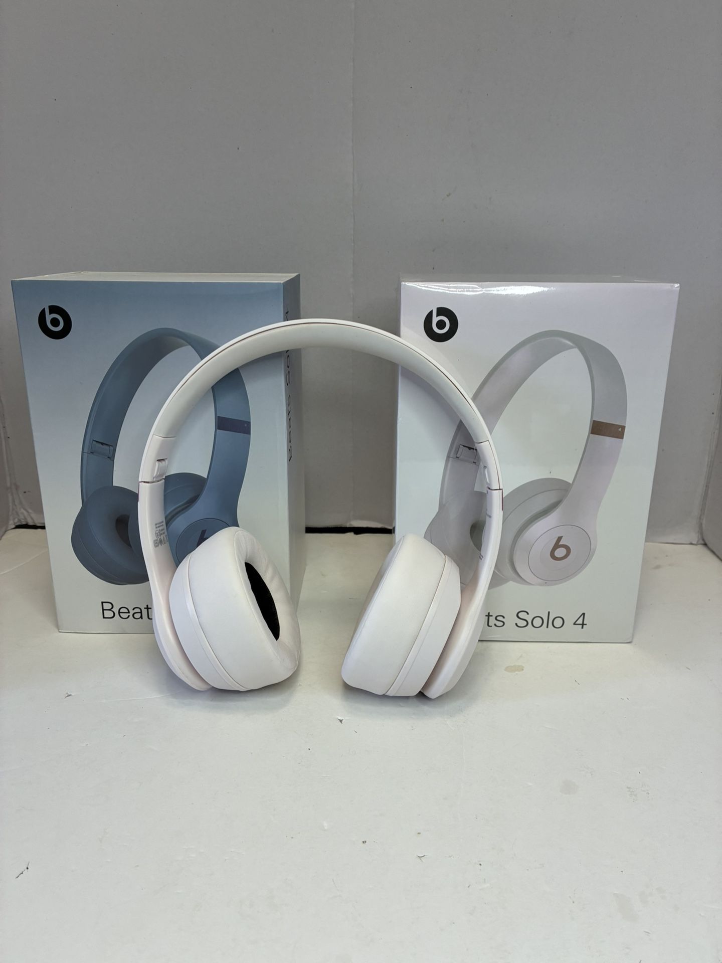 Beats Solo 4