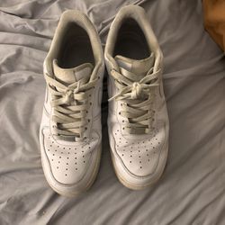 White Nike AF1s