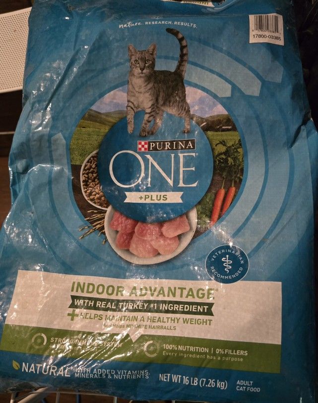 Purina One Indoor Advantage Plus Cat Food