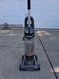 /*/*/*/* HOOVER UPRIGHT VACUUM  *\*\*\*\