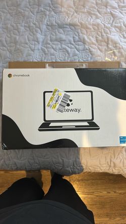 Gateway Chromebook 15.6” 128GB storage brand new